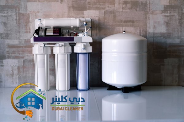 مهندسي وفنيين متخصصين في تحلية مياه الشرب في الإمارات